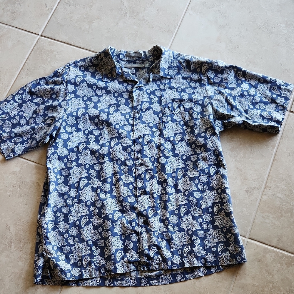 Daniel Cremieux Blue and White Paisley Floral Button Down Shirt Men's Size Large